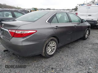 2017 Toyota Camry XLE with VIN 4T1BF1FK2HU714654, listed as a IAAI auction lot 41852758 with 137,016 mi miles. Bid and sale history available at carsss.com. Image 4.