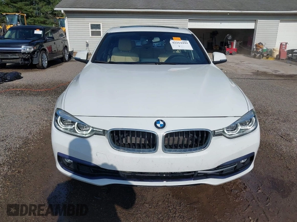 2018 BMW 3 Series 330i xDrive with VIN WBA8D9G55JNU69356, listed as a IAAI auction lot 42214499 with 81,267 mi miles and . Bid and sale history available at DreamBid. Image 13.