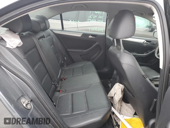 2013 Volkswagen Jetta SE with VIN 3VWDX7AJ7DM443971, listed as a Copart auction lot 52311685 with 146,971 mi miles and Clean title. Bid and sale history available at DreamBid. Image 10.