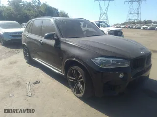 2015 BMW X5 M with VIN 5YMKT6C50F0C89006, listed as a IAAI auction lot 37744763 with 141,751 mi miles. Bid and sale history available at carsss.com. Image 1.