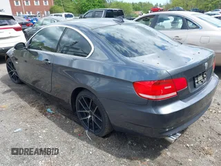 2007 BMW 3 Series 328xi with VIN WBAWC33597PD06271, listed as a IAAI auction lot 42229552 with Not Provided miles and . Bid and sale history available at carsss.com. Image 3.