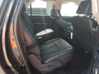 2022 Ford Expedition Max XLT with VIN 1FMJK1JT4NEA56932, listed as a Copart auction lot 61036945 with 32,728 mi miles and Salvage title. Bid and sale history available at DreamBid. Image 11.