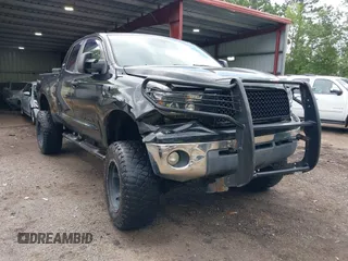 2007 Toyota Tundra SR5 с VIN 5TBBT54147S457734, выставлен на аукционе IAAI как лот 42623178 с пробегом 208 389 миль миль и . История ставок и продаж доступна на DreamBid. Изображение 1.