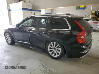 2018 Volvo XC90 Inscription z VIN YV4A22PL0J1323564, wystawiony jako Copart lot #55515825 z przebiegiem 60 535 mil mil oraz Szkoda całkowita • Salvage title. Historia ofert i sprzedaży dostępna na DreamBid. Obrazek 2.