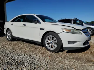 2011 Ford Taurus SEL z VIN 1FAHP2EW2BG188513, wystawiony jako Copart lot #58017755 z przebiegiem 211 530 mil mil oraz Szkoda całkowita • Salvage title. Historia ofert i sprzedaży dostępna na DreamBid. Obrazek 4.