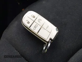 2018 Jeep Renegade Upland z VIN ZACCJBABXJPJ08673, wystawiony jako IAAI lot #42274730 z przebiegiem 150 170 mil mil oraz . Historia ofert i sprzedaży dostępna na DreamBid. Obrazek 11.