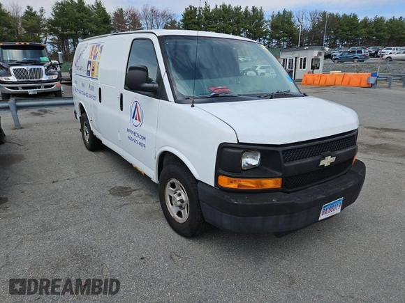 2005 Chevrolet Express Cargo z VIN 1GCFG15X451215108, wystawiony jako IAAI lot #42607984 z przebiegiem 127 758 mil mil oraz . Historia ofert i sprzedaży dostępna na DreamBid. Obrazek 15.