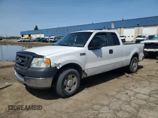 2008 Ford F-150 STX with VIN 1FTRX12W98FC05514, listed as a Copart auction lot 54832135 with 267,256 mi miles and Clean Title. Bid and sale history available at carsss.com. Image 1.