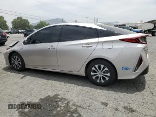 2020 Toyota Prius LE z VIN JTDKARFP6L3129457, wystawiony jako Copart lot #58416195 z przebiegiem 90 326 mil mil oraz Szkoda całkowita • Salvage title. Historia ofert i sprzedaży dostępna na DreamBid. Obrazek 2.