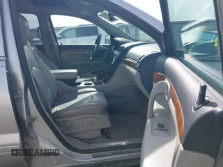 2008 Saturn Outlook XR z VIN 5GZER33728J163534, wystawiony jako IAAI lot #42337927 z przebiegiem 239 200 mil mil oraz . Historia ofert i sprzedaży dostępna na DreamBid. Obrazek 5.