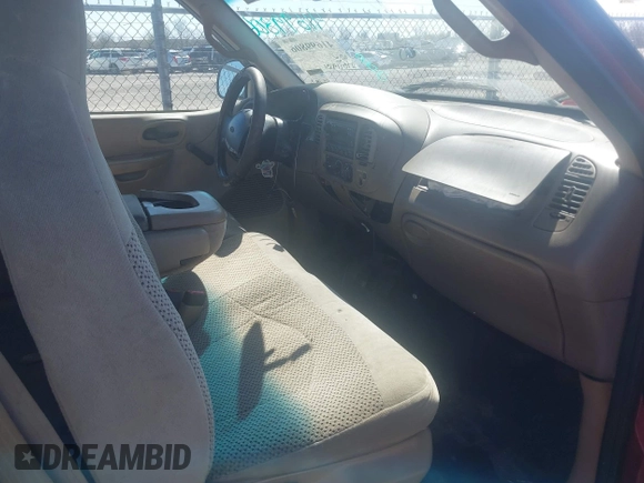 2000 Ford F-150 XL with VIN 1FTZX172XYNC36332, listed as a IAAI auction lot 41699806 with 278,119 mi miles. Bid and sale history available at carsss.com. Image 5.