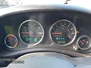 2017 Jeep Wrangler Unlimited Sahara with VIN 1C4BJWEG9HL507908, listed as a IAAI auction lot 41880209 with 99,773 mi miles. Bid and sale history available at carsss.com. Image 7.