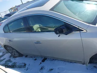 2013 Buick LaCrosse Premium 1 with VIN 1G4GF5E37DF311548, listed as a IAAI auction lot 41358957 with 160,612 mi miles and . Bid and sale history available at DreamBid. Image 13.