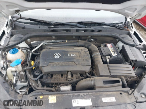 2015 Volkswagen Jetta Sedan 1.8T SE with VIN 3VWD17AJ6FM237674, listed as a IAAI auction lot 41613054 with 71,325 mi miles. Bid and sale history available at carsss.com. Image 10.