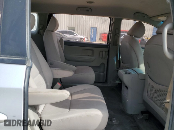 2016 Kia Sedona L with VIN KNDMA5C16G6206463, listed as a Copart auction lot 45332245 with 148,462 mi miles and Salvage Title. Bid and sale history available at carsss.com. Image 11.