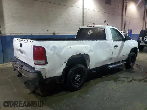 2009 GMC Sierra 1500 with VIN 1GTHC44K99E143963, listed as a Copart auction lot 46237435 with 463,492 mi miles and Clean Title. Bid and sale history available at DreamBid. Image 3.