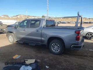 2023 Chevrolet Silverado 1500 LT with VIN 1GCUDDE82PZ135756, listed as a Copart auction lot 81375824 with 70,932 mi miles and Salvage Title. Bid and sale history available at carsss.com. Image 2.