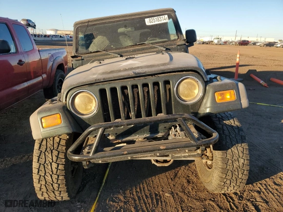 2005 Jeep Wrangler X with VIN 1J4FA39S25P309698, listed as a Copart auction lot 82518314 with 193,340 mi miles and Salvage Title. Bid and sale history available at carsss.com. Image 5.