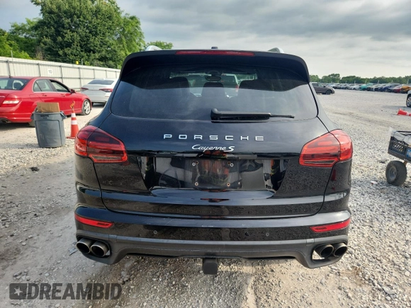 2016 Porsche Cayenne S z VIN WP1AB2A2XGLA94535, wystawiony jako Copart lot #59061015 z przebiegiem 120 270 mil mil oraz Szkoda całkowita • Salvage title. Historia ofert i sprzedaży dostępna na DreamBid. Obrazek 6.