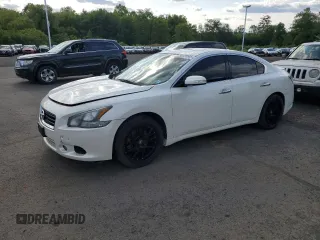 2013 Nissan Maxima SV z VIN 1N4AA5AP2DC834114, wystawiony jako Copart lot #59128505 z przebiegiem 159 359 mil mil oraz Czysty tytuł • Clean title. Historia ofert i sprzedaży dostępna na DreamBid. Obrazek 1.