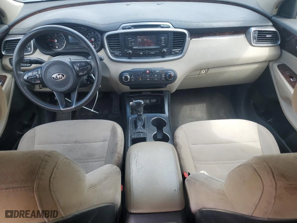 2016 Kia Sorento LX with VIN 5XYPG4A55GG002066, listed as a Copart auction lot 51132535 with 196,073 mi miles and Clean Title. Bid and sale history available at carsss.com. Image 8.