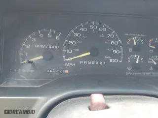 1998 Chevrolet C/K 1500 with VIN 2GCEC19R5W1185289, listed as a IAAI auction lot 42068861 with 202,272 mi miles. Bid and sale history available at carsss.com. Image 7.