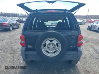 2002 Jeep Liberty Sport with VIN 1J4GL48K82W345855, listed as a IAAI auction lot 41687317 with 231,969 mi miles. Bid and sale history available at carsss.com. Image 17.