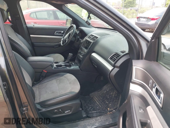 2017 Ford Explorer XLT with VIN 1FM5K7DH0HGE34667, listed as a IAAI auction lot 42401293 with 149,253 mi miles and . Bid and sale history available at DreamBid. Image 5.