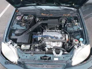 1998 Honda Civic DX with VIN 1HGEJ6227WL135537, listed as a IAAI auction lot 41530092 with 187,011 mi miles. Bid and sale history available at carsss.com. Image 10.