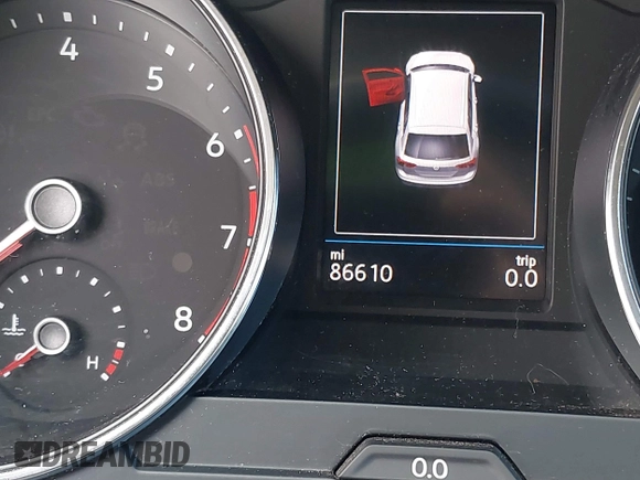 2018 Volkswagen Tiguan SEL z VIN 3VV2B7AXXJM145781, wystawiony jako IAAI lot #42273176 z przebiegiem 86 610 mil mil oraz . Historia ofert i sprzedaży dostępna na DreamBid. Obrazek 16.