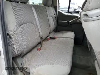 2010 Nissan Frontier SE с VIN 1N6AD0ER5AC436792, выставлен на аукционе Copart как лот 57486125 с пробегом 148 469 миль миль и Списание • Salvage title. История ставок и продаж доступна на DreamBid. Изображение 10.