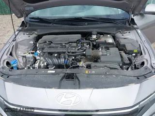 2025 Hyundai Elantra SEL Convenience with VIN KMHLS4DG9SU913286, listed as a IAAI auction lot 42014518 with 2,755 mi miles. Bid and sale history available at carsss.com. Image 10.