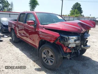2025 Nissan Frontier SV with VIN 1N6ED1EJ1SN634034, listed as a IAAI auction lot 42245145 with 1,686 mi miles and . Bid and sale history available at DreamBid. Image 1.