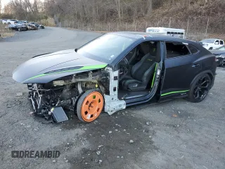 2024 Lamborghini Urus Performante z VIN ZPBUC3ZL1RLA29034, wystawiony jako Copart lot #79486304 z przebiegiem 5213 mil mil oraz Szkody całkowita. Historia ofert i sprzedaży dostępna na DreamBid. Obrazek 1.