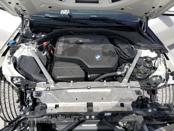 2021 BMW 4 Series 430i with VIN WBA23AT08MCG90733, listed as a Copart auction lot 47617915 with 18,904 mi miles and Salvage title. Bid and sale history available at DreamBid. Image 11.