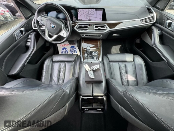 2020 BMW X7 xDrive40i z VIN 5UXCW2C07L9B87158, wystawiony jako Copart lot #59568955 z przebiegiem 92 965 mil mil oraz Czysty tytuł • Clean title. Historia ofert i sprzedaży dostępna na DreamBid. Obrazek 9.