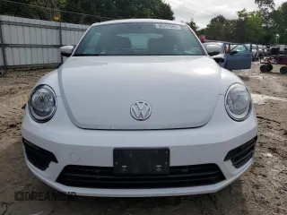 2017 Volkswagen Beetle Fleet with VIN 3VWF17AT2HM631251, listed as a Copart auction lot 58301085 with 107,808 mi miles and Salvage title. Bid and sale history available at DreamBid. Image 5.