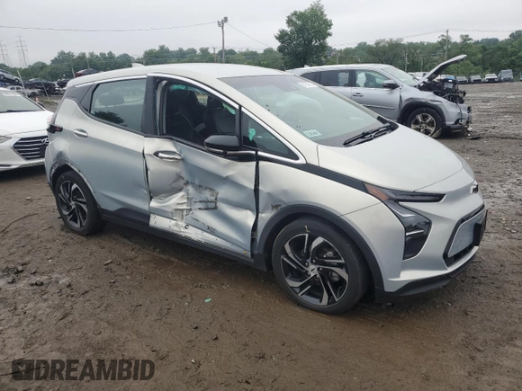 2023 Chevrolet Bolt EV 2LT with VIN 1G1FX6S08P4133686, listed as a Copart auction lot 61087815 with 88,585 mi miles and Non repairable. Bid and sale history available at DreamBid. Image 4.