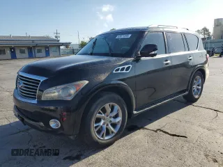 2013 Infiniti QX56 z VIN JN8AZ2NF5D9530196, wystawiony jako Copart lot #53971205 z przebiegiem 188 608 mil mil oraz Czysty tytuł • Clean title. Historia ofert i sprzedaży dostępna na DreamBid. Obrazek 1.
