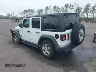 2022 Jeep Wrangler Unlimited Sport with VIN 1C4HJXDN2NW251041, listed as a IAAI auction lot 41558677 with 61,120 mi miles and . Bid and sale history available at DreamBid. Image 3.
