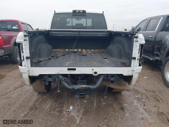 2018 Ram 2500 Laramie with VIN 3C6UR5FL7JG260700, listed as a IAAI auction lot 41343304 with 1 mi miles. Bid and sale history available at carsss.com. Image 15.