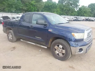 2007 Toyota Tundra SR5 with VIN 5TFRV54137X029518, listed as a IAAI auction lot 42069415 with 147,617 mi miles. Bid and sale history available at carsss.com. Image 1.