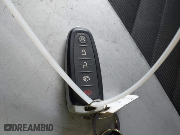 2013 Ford Escape Titanium z VIN 1FMCU0J95DUD22433, wystawiony jako IAAI lot #42495946 z przebiegiem 219 449 mil mil oraz . Historia ofert i sprzedaży dostępna na DreamBid. Obrazek 11.