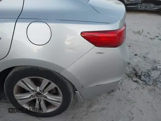 2013 Acura ILX with VIN 19VDE1F39DE010087, listed as a IAAI auction lot 41832973 with 214,137 mi miles. Bid and sale history available at carsss.com. Image 21.