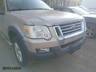 2007 Ford Explorer Sport Trac XLT with VIN 1FMEU31K17UA03709, listed as a IAAI auction lot 42113395 with 213,203 mi miles. Bid and sale history available at carsss.com. Image 6.
