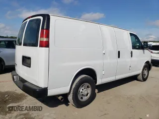 2008 Chevrolet Express Cargo Van with VIN 1GCGG25C581108063, listed as a Copart auction lot 44993455 with 463,245 mi miles and Clean Title. Bid and sale history available at carsss.com. Image 3.