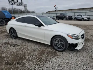 2019 Mercedes-Benz C 300 with VIN WDDWJ8EB6KF843271, listed as a Copart auction lot 52923985 with 139,948 mi miles and Clean Title. Bid and sale history available at DreamBid. Image 4.