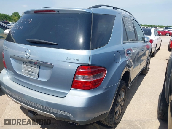 2007 Mercedes-Benz M 350 with VIN 4JGBB86E97A201304, listed as a IAAI auction lot 41957266 with 179,861 mi miles and . Bid and sale history available at DreamBid. Image 4.