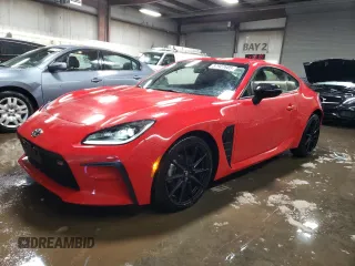 2024 Toyota GR86 Premium with VIN JF1ZNBE1XR8750113, listed as a Copart auction lot 87927685 with 4,557 mi miles and Salvage Title. Bid and sale history available at carsss.com. Image 1.
