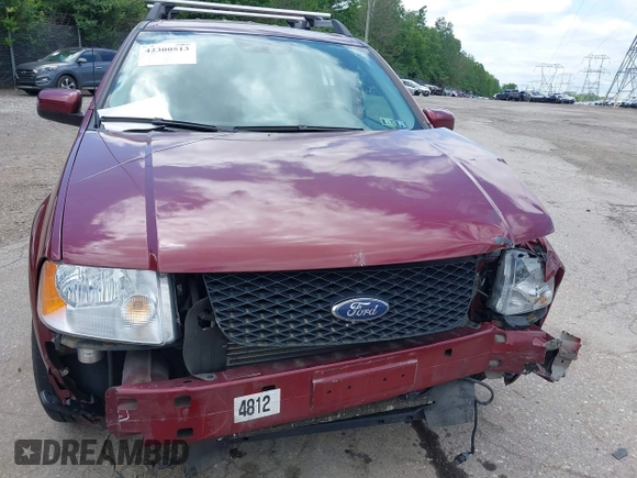 2006 Ford Freestyle Limited z VIN 1FMDK06196GA00215, wystawiony jako IAAI lot #42300513 z przebiegiem 83 615 mil mil oraz . Historia ofert i sprzedaży dostępna na DreamBid. Obrazek 10.